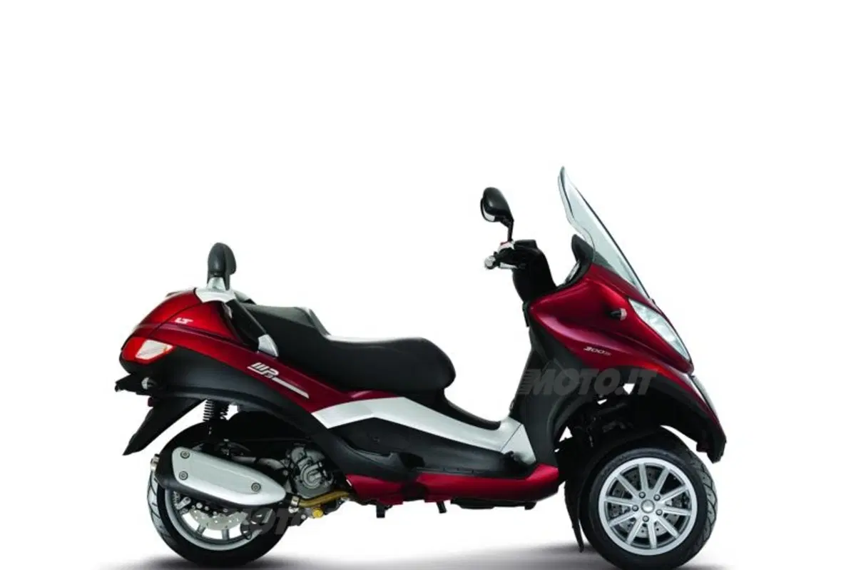 Piaggio MP3 LT 300 (3)
