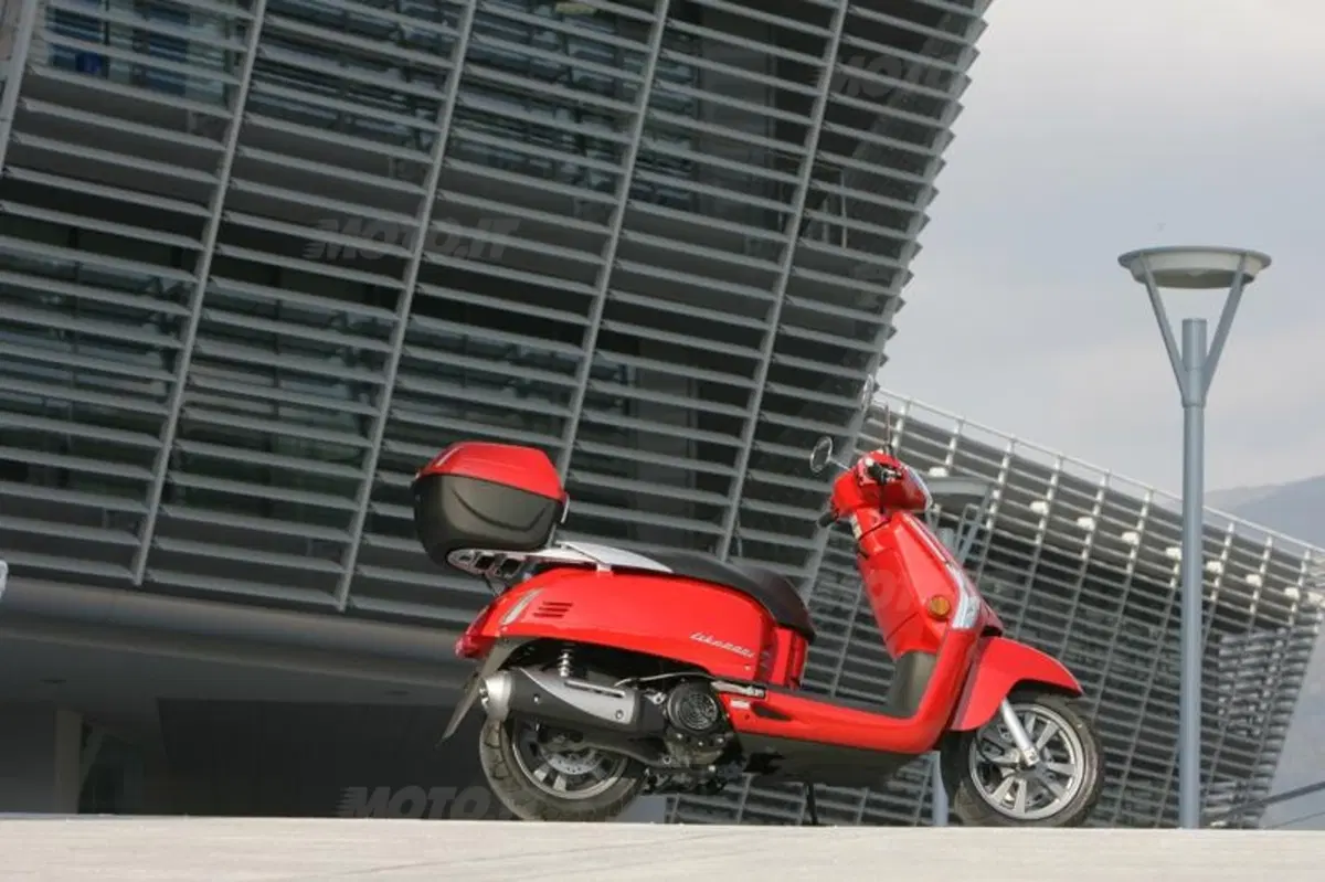 Kymco Like 200i (6)