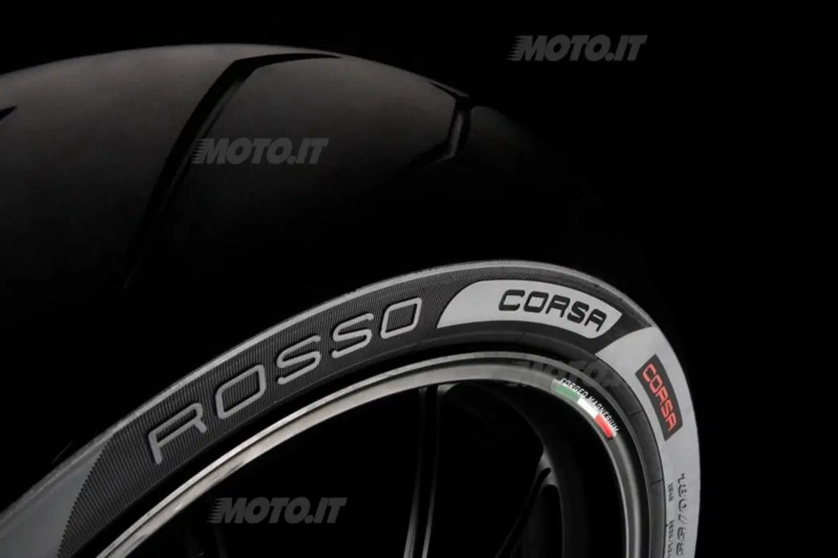 Pirelli Diablo Rosso Corsa (2)