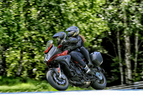 MV Agusta Turismo Veloce Lusso SCS (2)