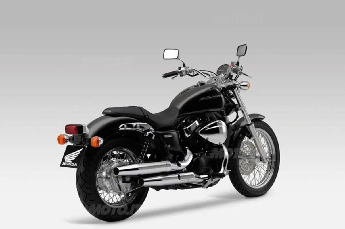 Honda Shadow RS 750 (3)