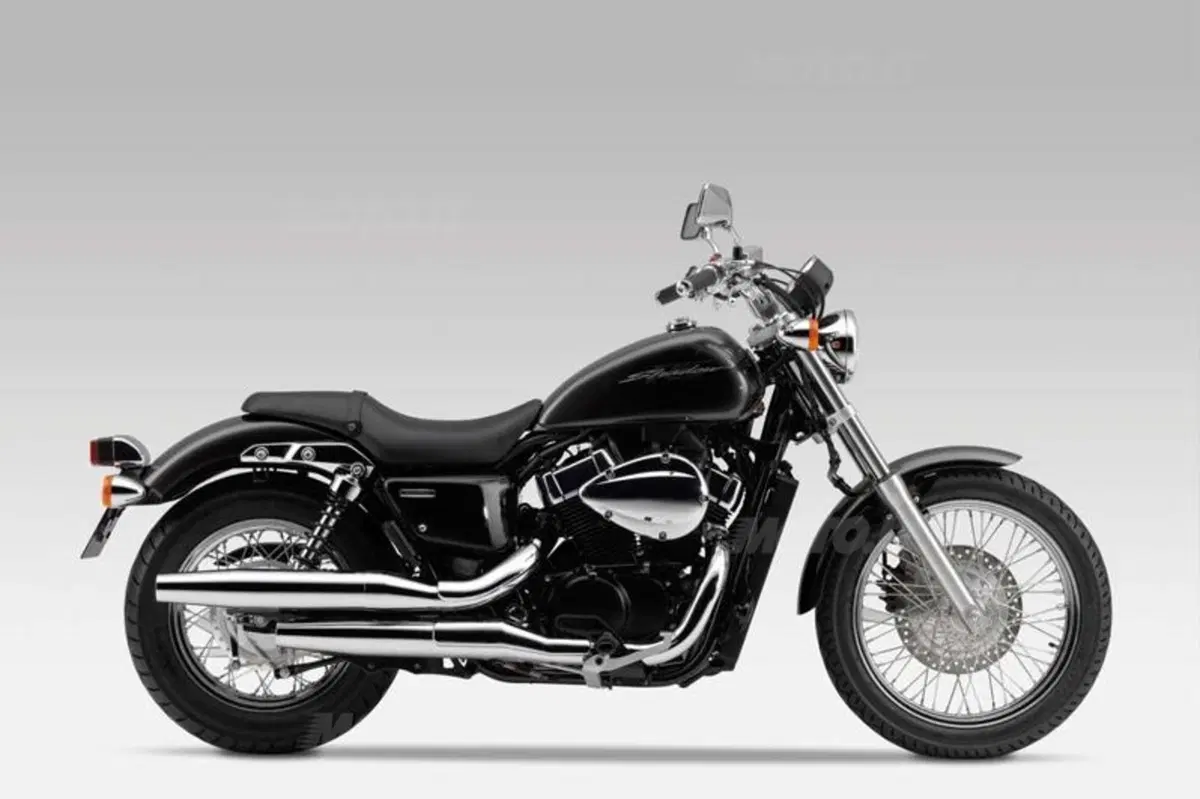 Honda Shadow RS 750 (4)