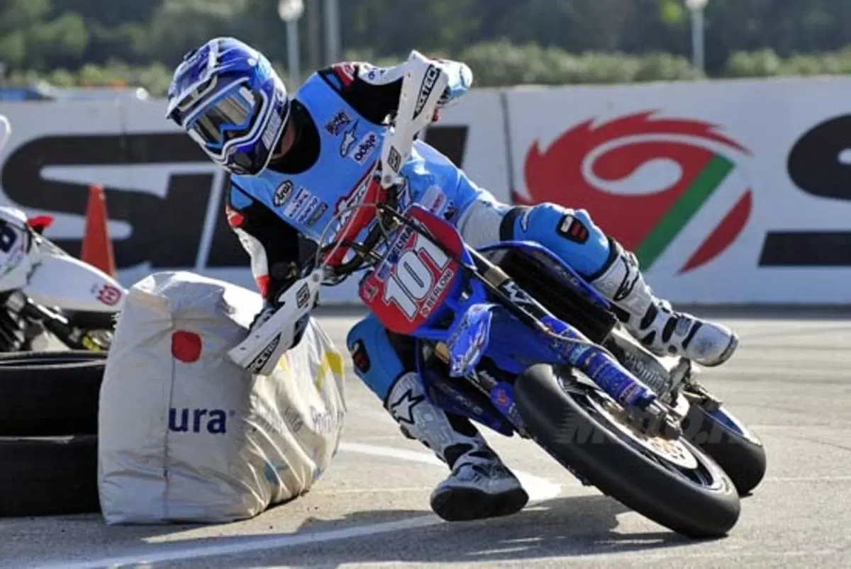 Tre titoli mondiali per Husqvarna (10)