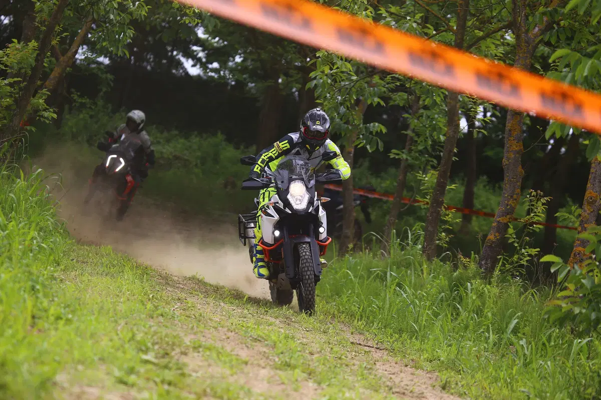 A scuola di maxienduro con la KTM 1090ADV R da Fabio Fasola! (24)