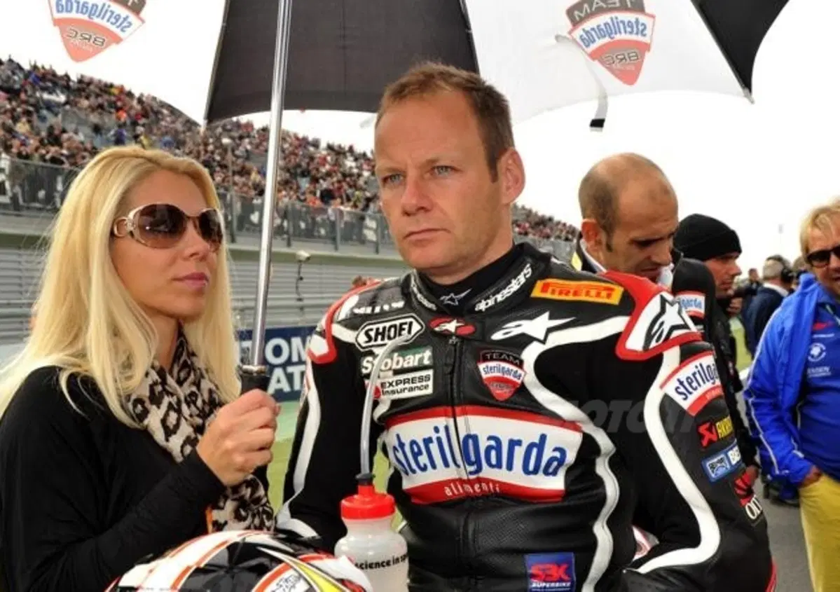 Shane Byrne con Ducati Althea