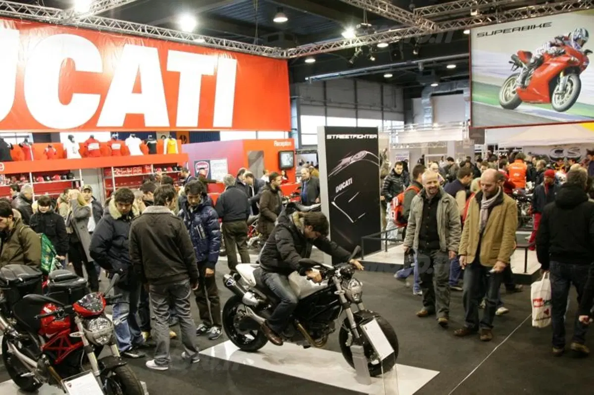 Al Motor Bike Expo 2010 con LowRide (4)