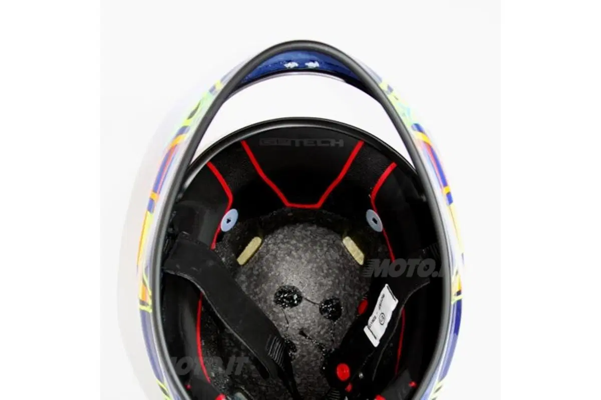 Speciale caschi: test AGV GP Tech