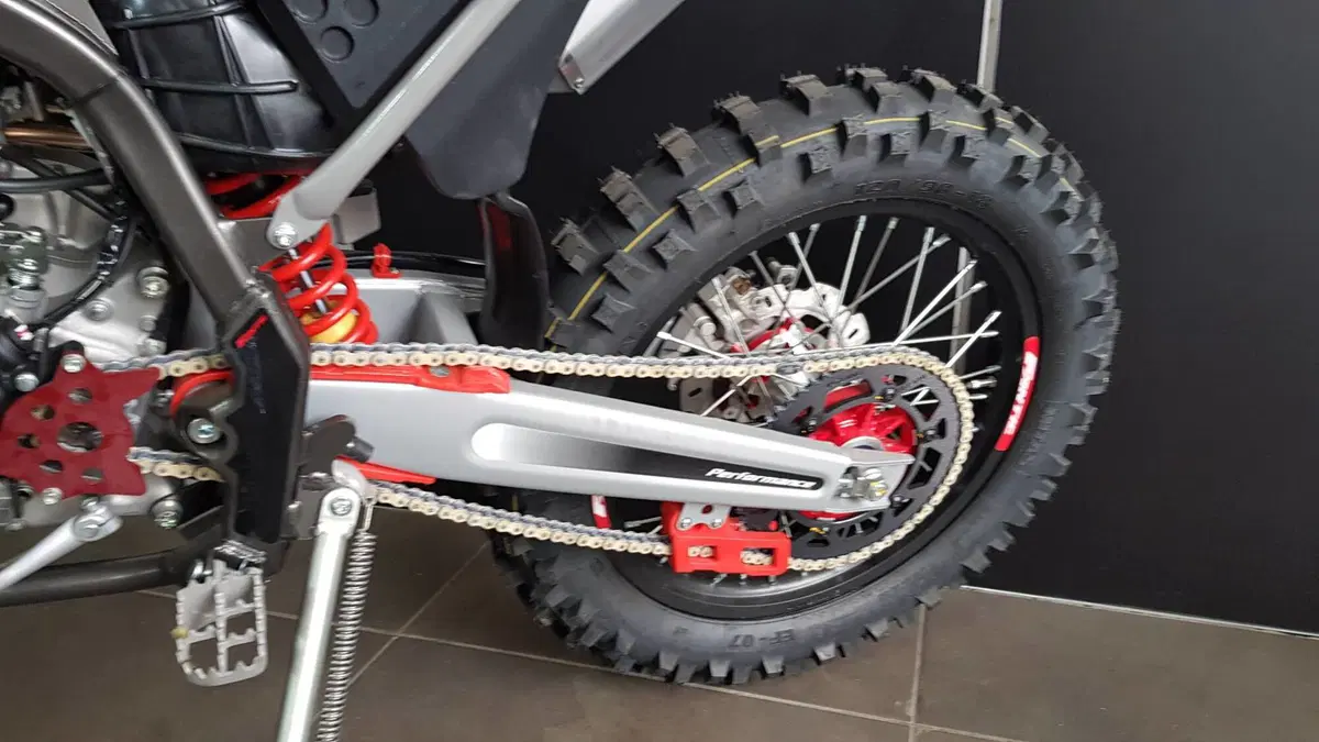 Fantic Motor Enduro 125 E Performance 4t (2018) (9)