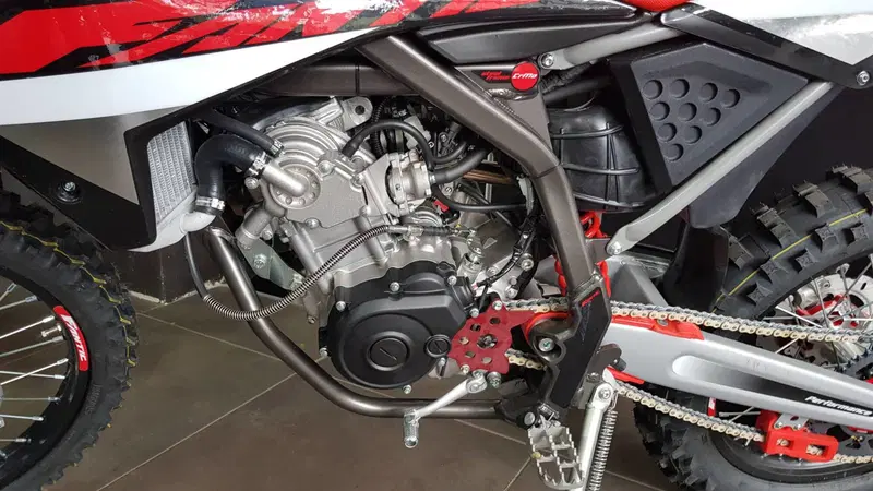 Fantic Motor Enduro 125 E Performance 4t (2018) (10)