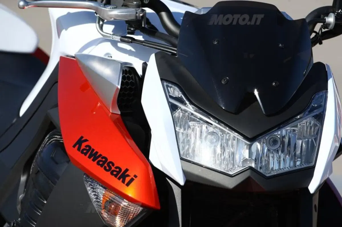 Kawasaki Z 1000  (33)
