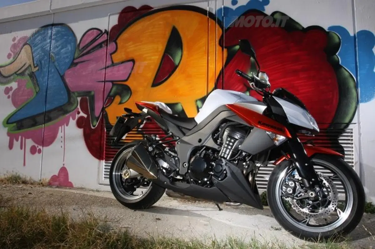 Kawasaki Z 1000  (36)