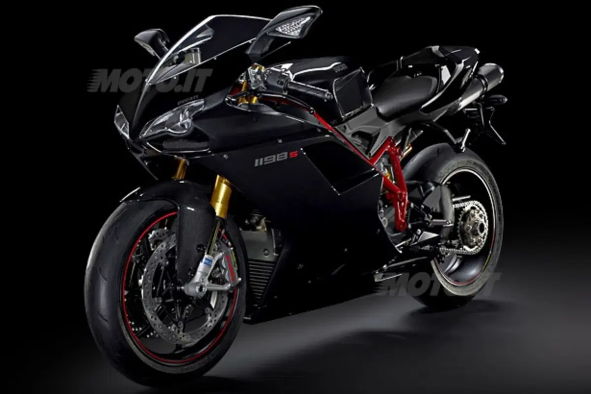 Ducati Corse Riding Gear Set (2)