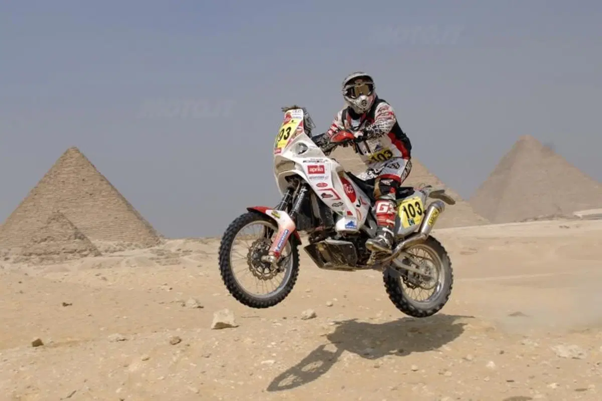 Aprilia alla Dakar con la RXV 450