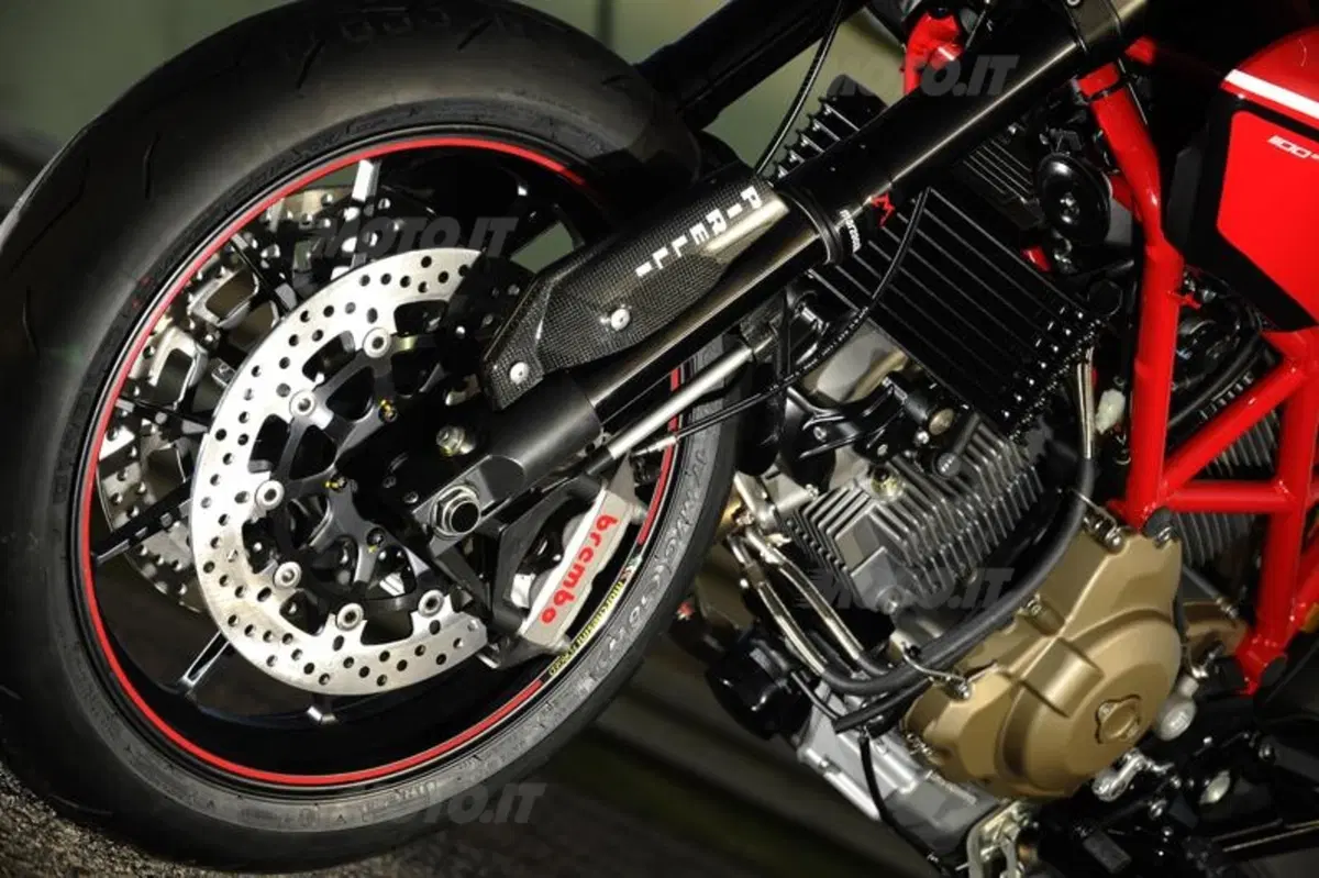 Ducati Hypermotard 1100 EVO ed EVO SP  (19)