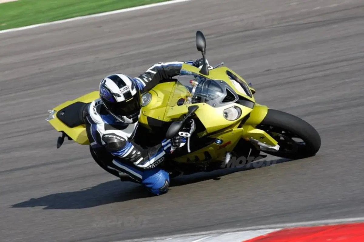 BMW S 1000 RR (5)