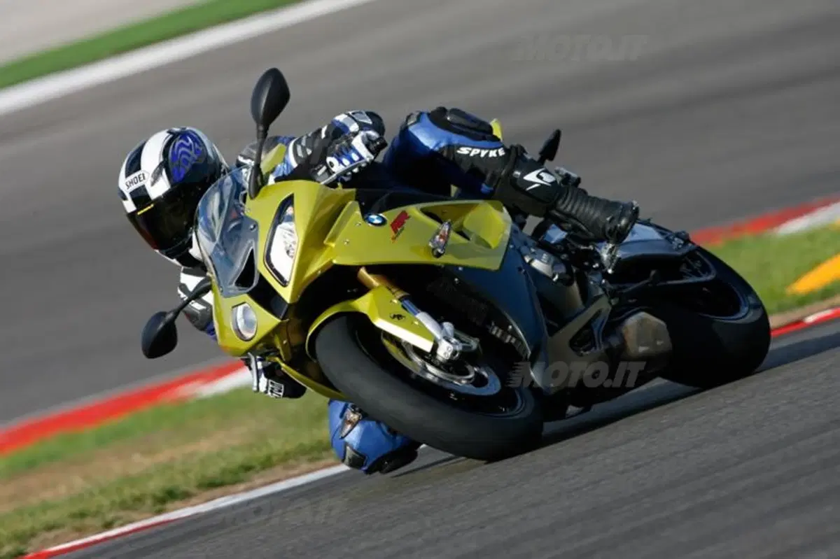 BMW S 1000 RR (6)