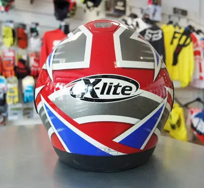 Casco X-Lite