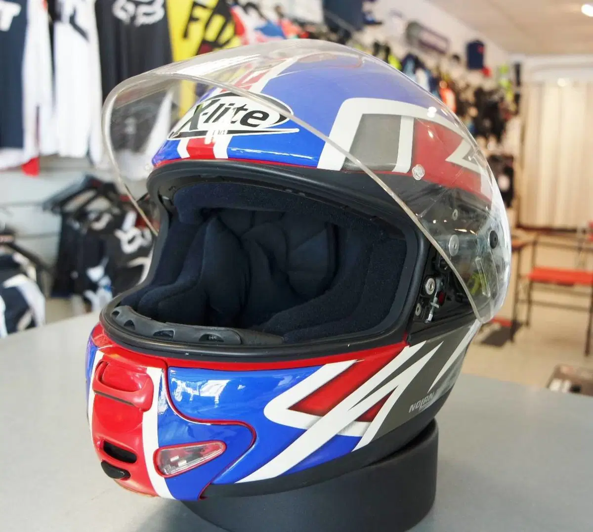 Casco X-Lite (7)