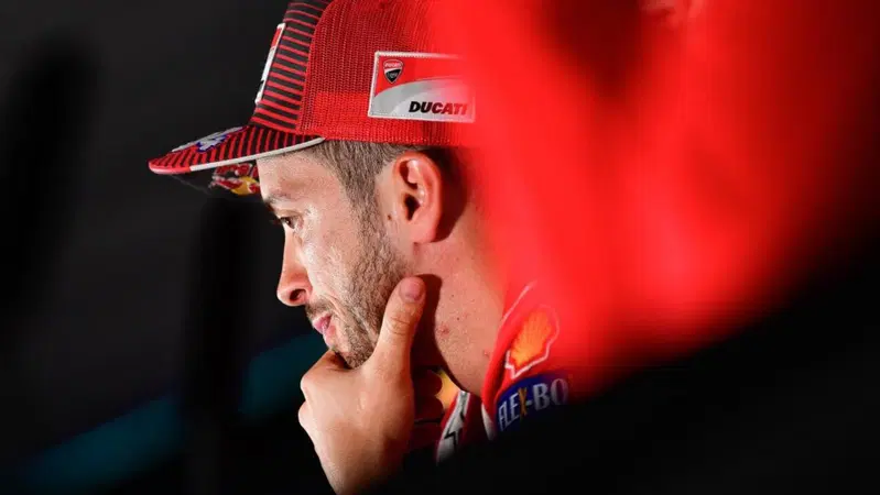 MotoGP. Dovizioso: "Lorenzo in HRC? Un cambiamento boom!"