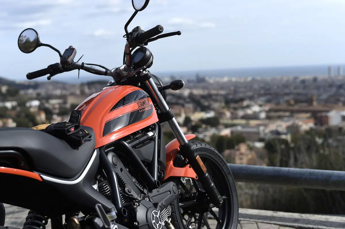Ducati Scrambler Sixty2 (25)