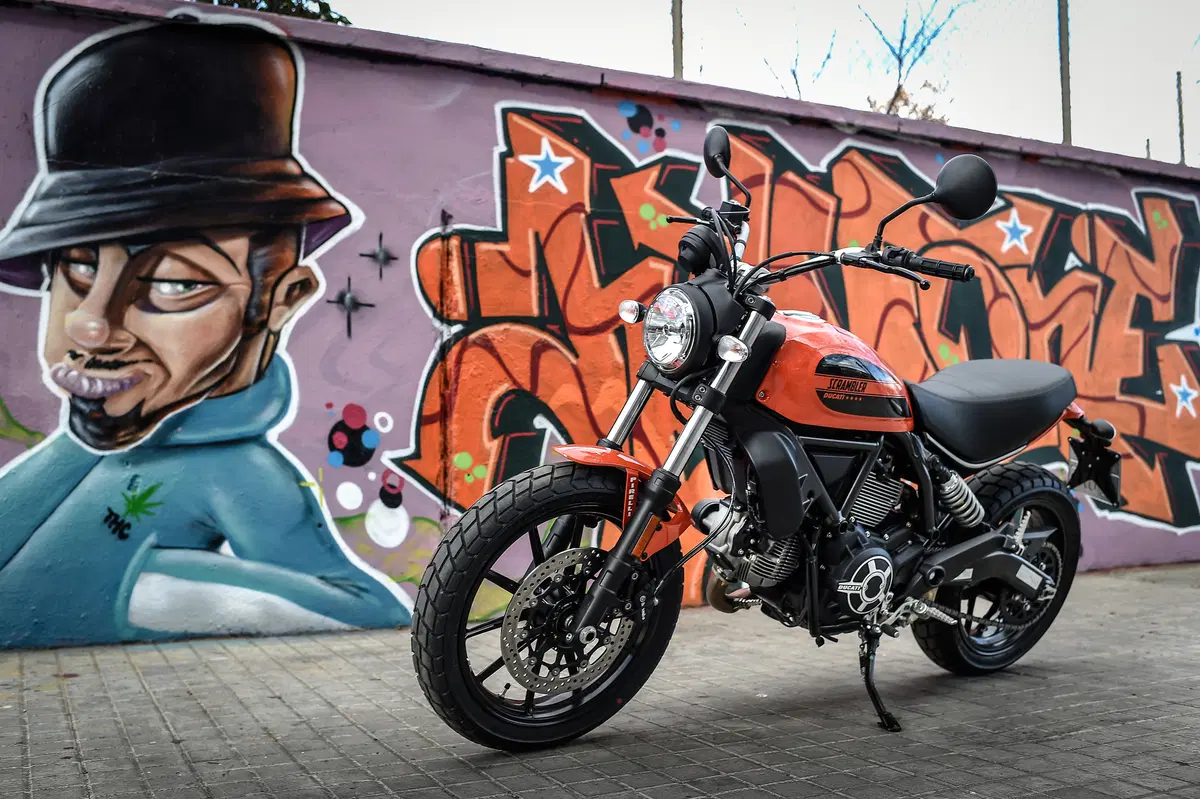 Ducati Scrambler Sixty2 (17)