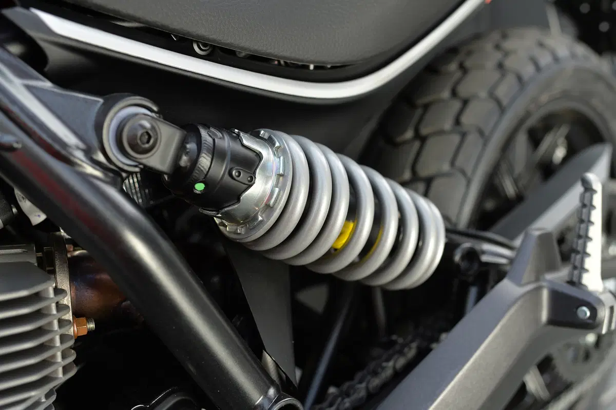 Ducati Scrambler Sixty2 (30)