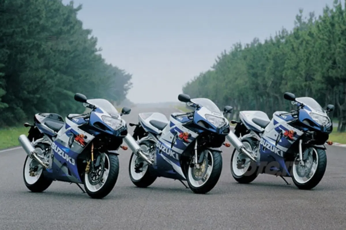 Suzuki festeggia i 25 anni della GSX-R (7)