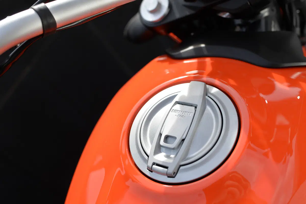 Ducati Scrambler Sixty2 (33)