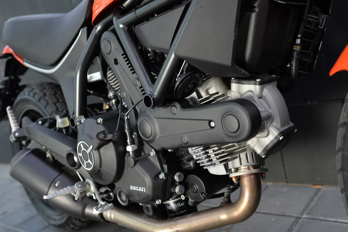 Ducati Scrambler Sixty2 (36)