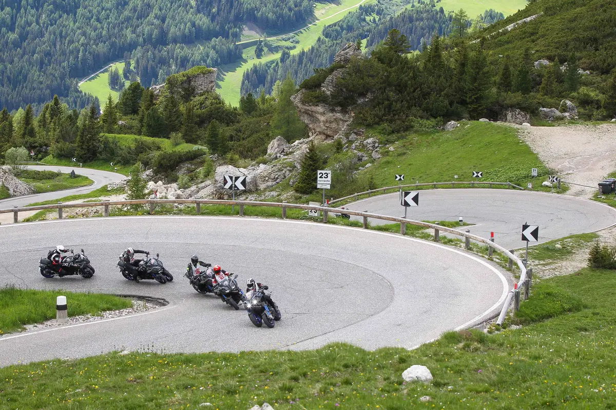 Yamaha Niken a 20.000 Pieghe - Day 1: la divora passi! (2)