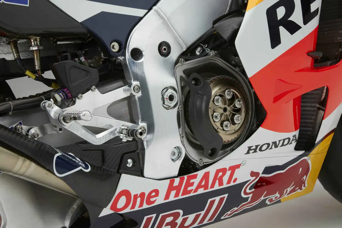 MotoGP. Presentata la nuova Honda RC 213V 2016 (11)