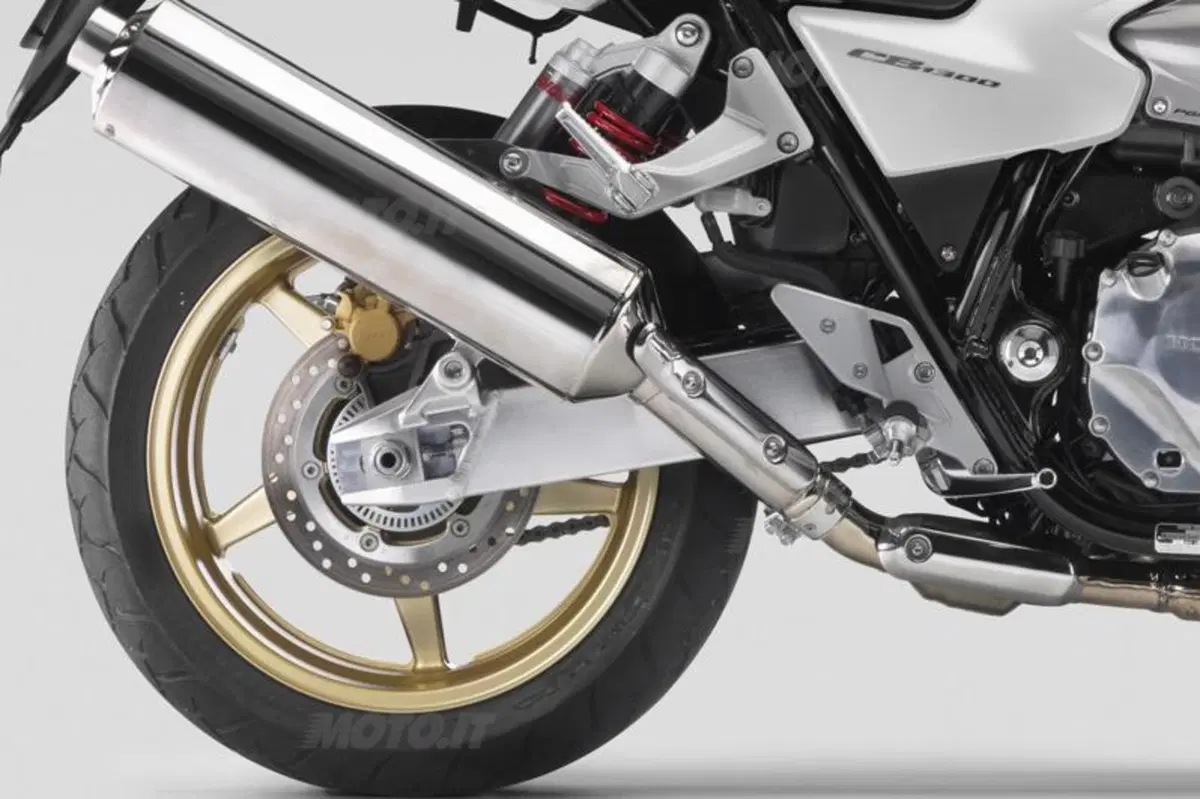 Honda CB 1300 S ABS (2)