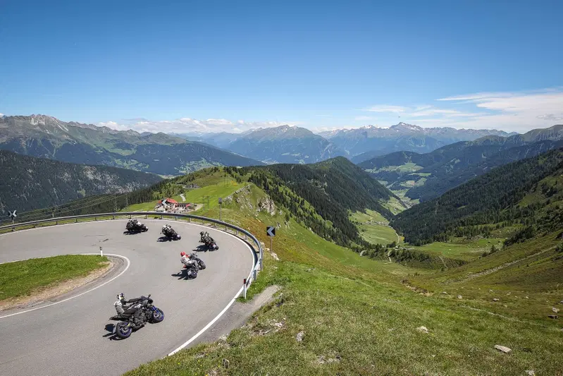 La Niken ha doti insospettabili anche nel turismo
