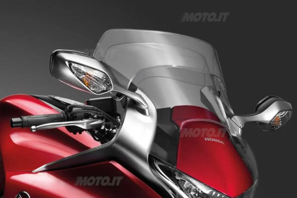 Honda VFR 1200 F  (38)