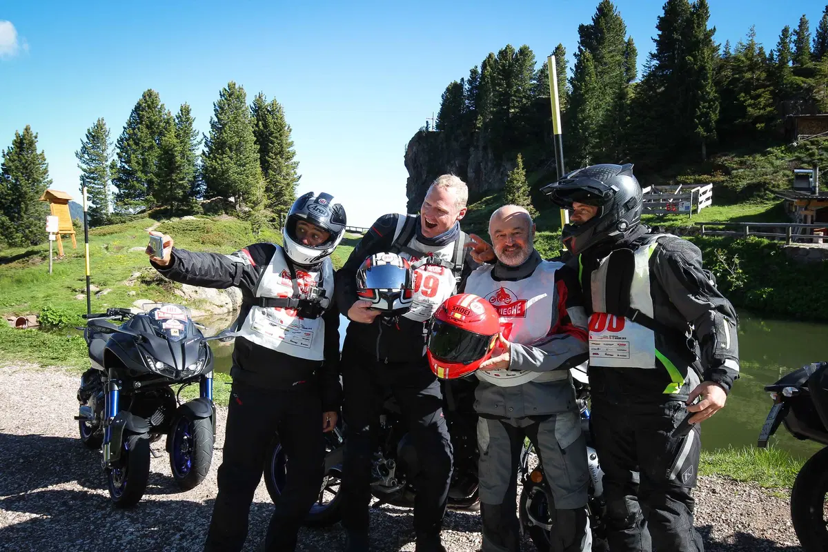 Yamaha Niken a 20.000 Pieghe - Day 1: la divora passi! (8)