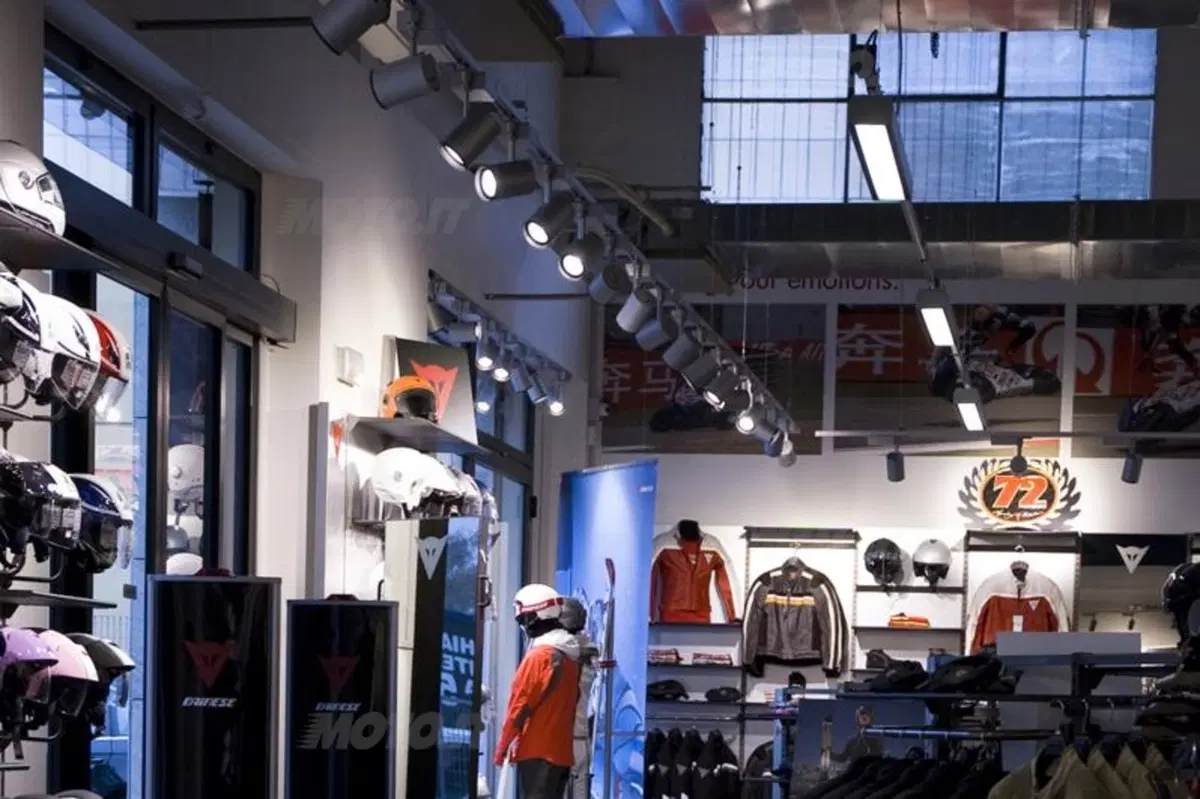 Nuovo D-Store a Bologna (5)