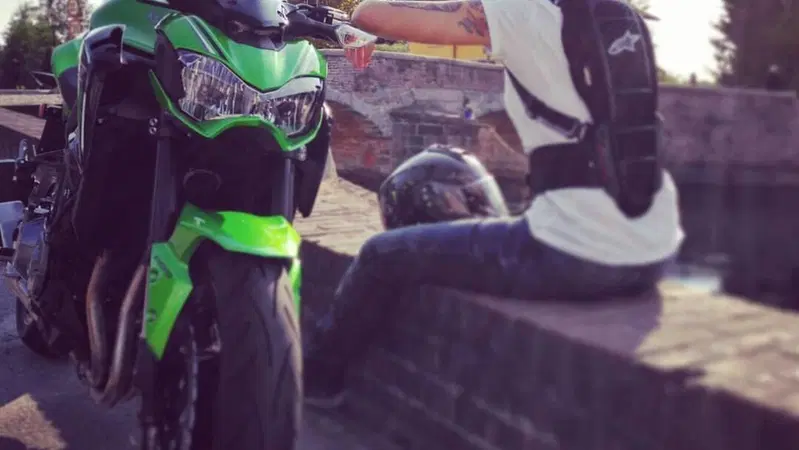"Come vi vestite in moto, d'estate?" Discussione della settimana