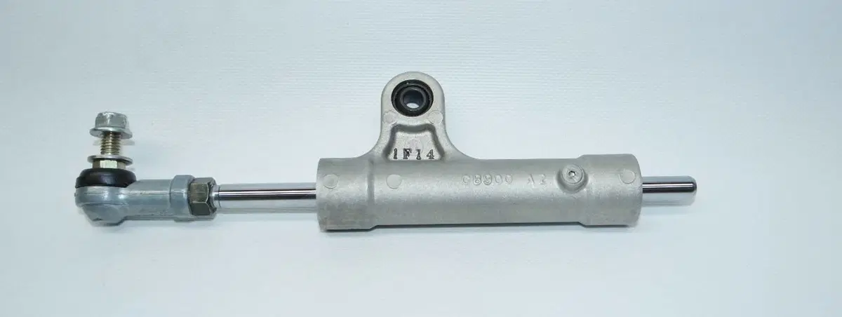 Frenasterzo Suzuki (4)