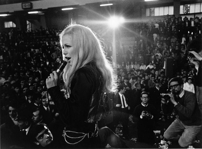 Tu mi fai girar come fossi una bambola: Patty Pravo