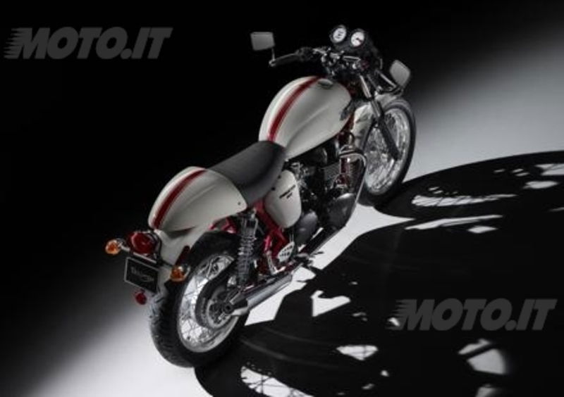 Thruxton diventa Special Edition