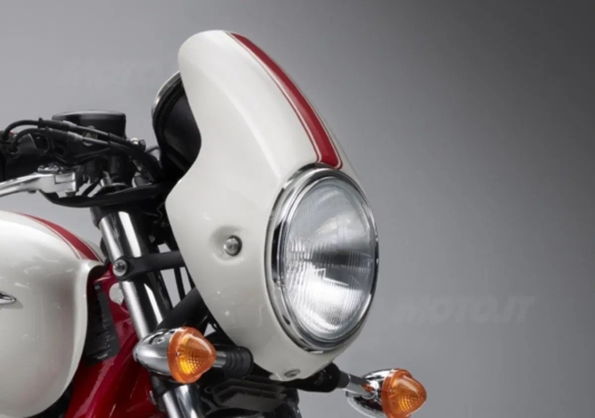 Thruxton diventa Special Edition (4)