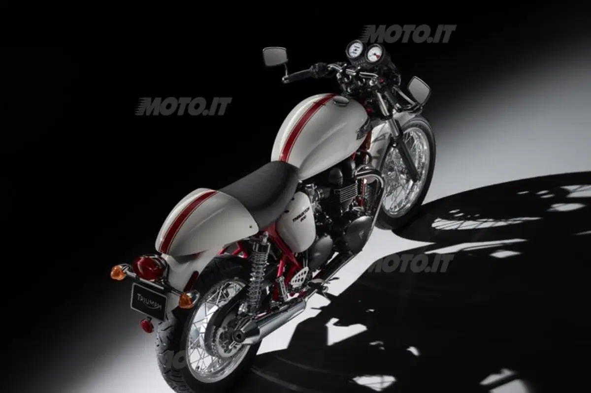 Thruxton diventa Special Edition (7)