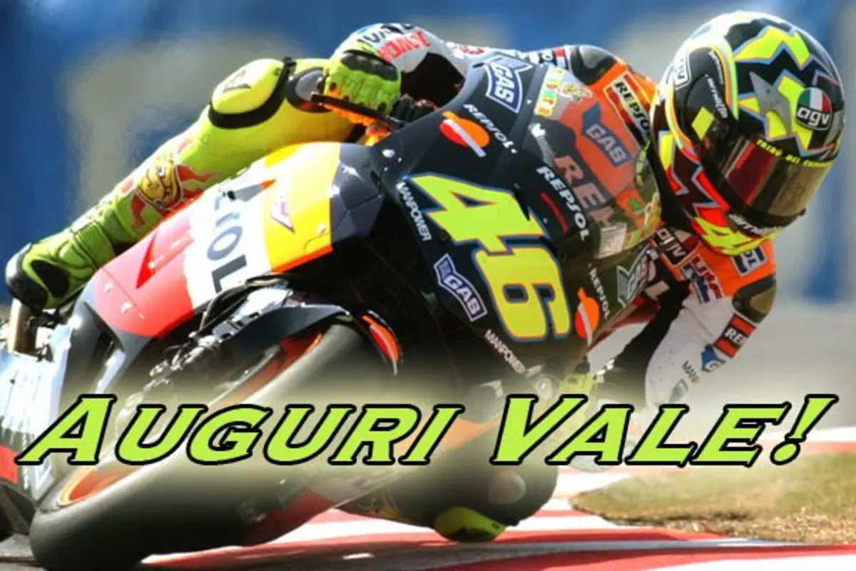 Valentino Rossi compie 37 anni e ancora è in pole (3)