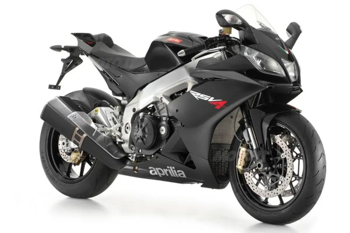 Aprilia RSV4 R  (18)