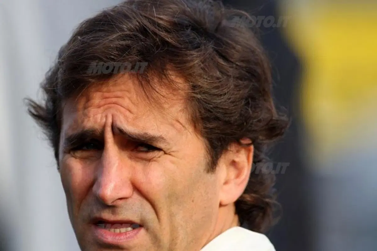 Alex Zanardi torna in pista con la moto