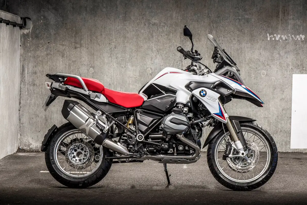 BMW R 1200. Serie speciale Iconic 100 (5)