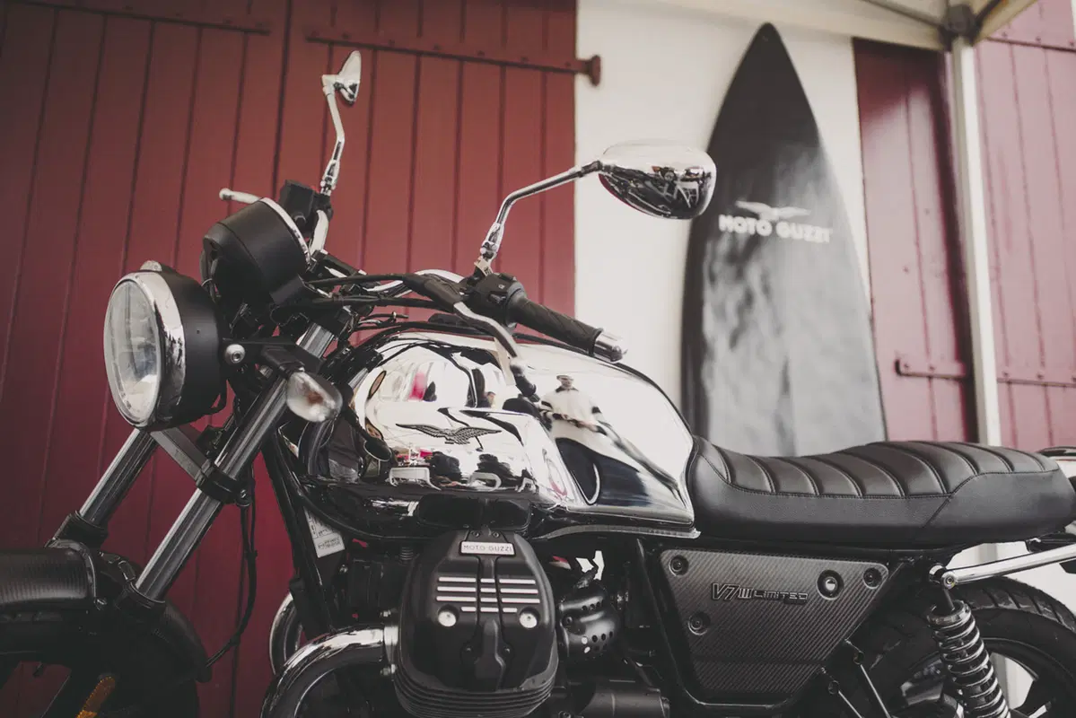Moto Guzzi V7 V7 III Limited (2018) (2)