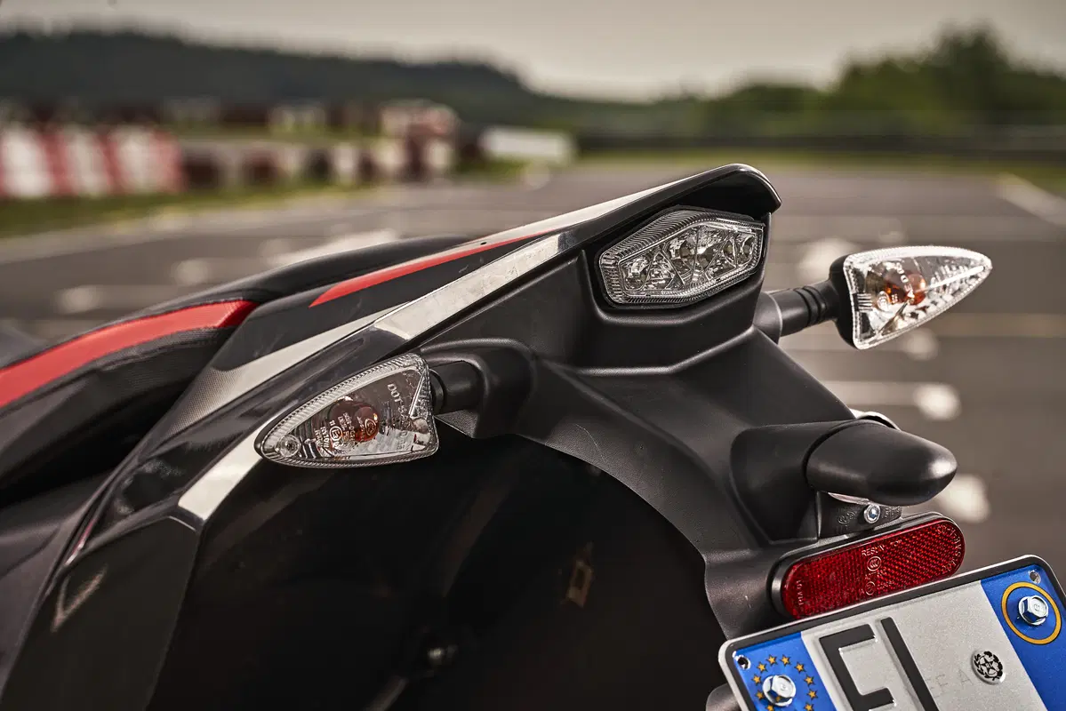 Aprilia RX 125 e SX 125. Doppia personalità (6)
