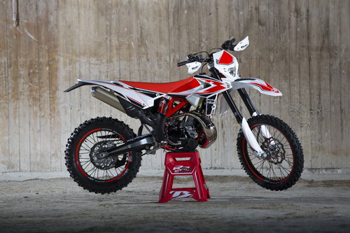 Beta serie RR 2019. La nuova RR 200 2T e le altre Enduro (2)