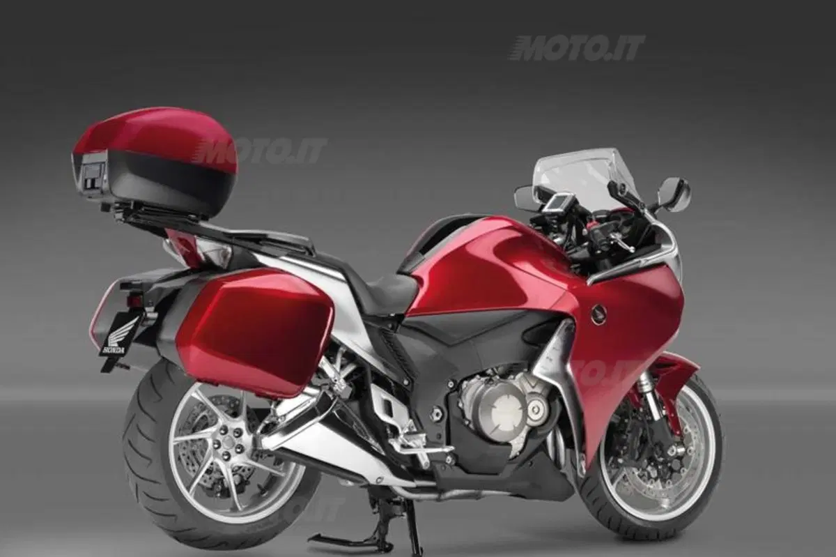 Honda VFR1200F: fatti toccare! (7)